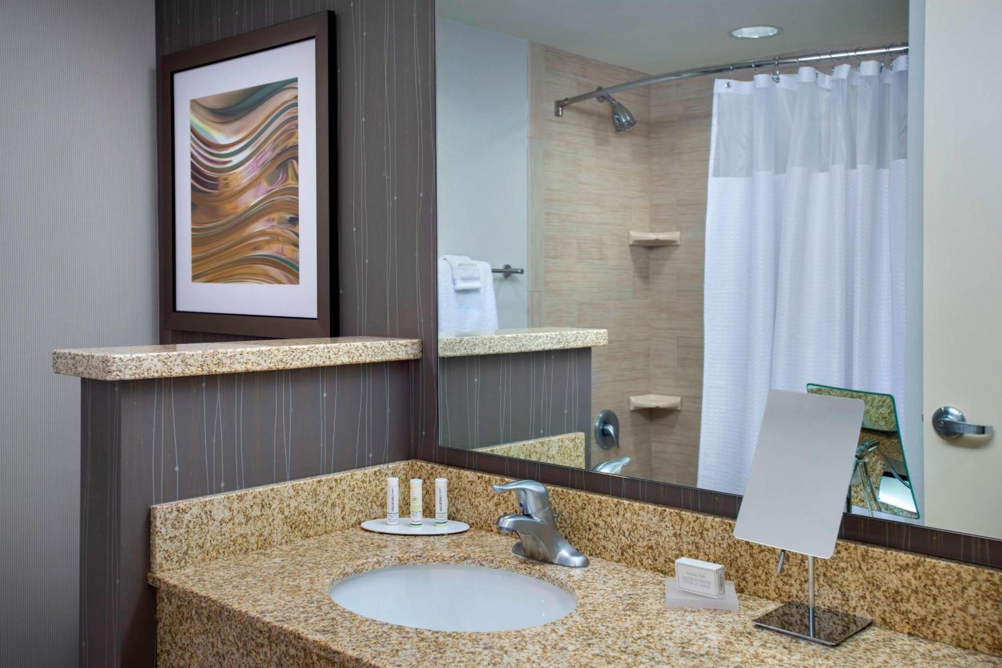 คอร์ตยาร์ด ฟิลาเดลเฟีย แลนสเดล Hotel แลนซ์เดล ภายนอก รูปภาพ
